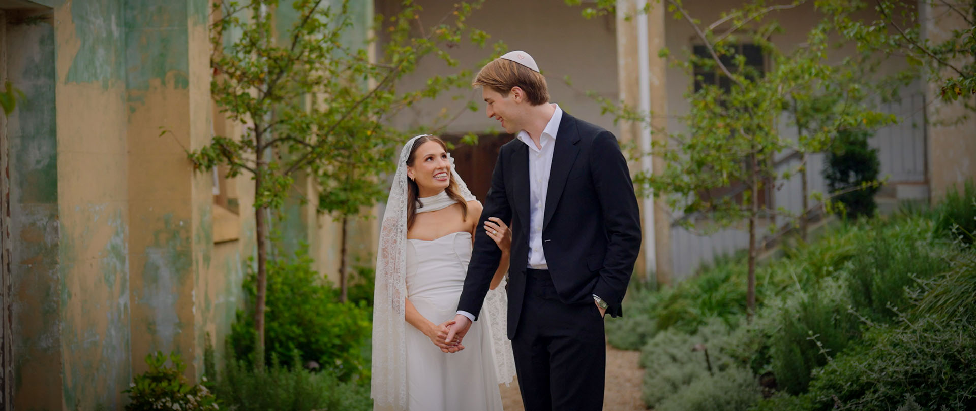 Leah & Tommy at Sunnyside Estate